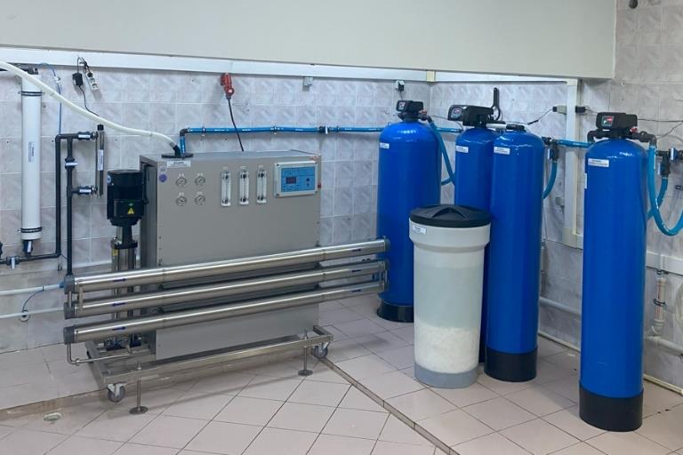 Diyaliz Su Arıtma Sistemlerinde Bakım ve Onarımın Önemi ve Etkileri.